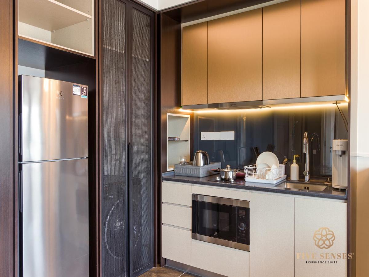 Scarletz Kuala Lumpur, Five Senses 4*